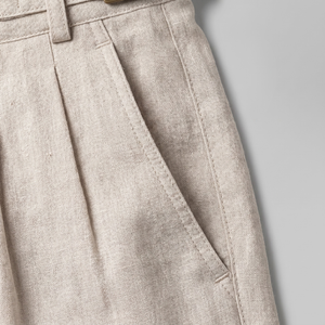 Linen Classic Shorts With Adjustable Waist And Pleats