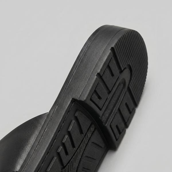 Slide Sandals With Cross Strap Design