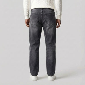 Straight Leg Classic Jeans