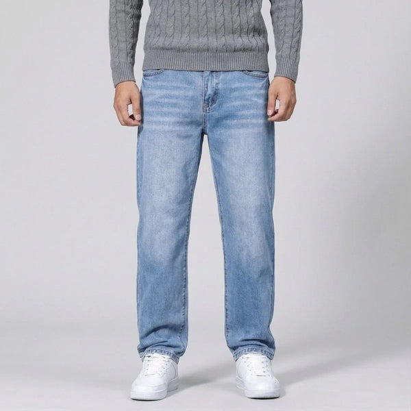 Straight Leg Classic Jeans