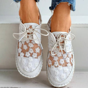 Embroidered Lace Shoes
